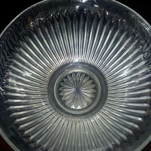 10inch gorgeous Malaysian carved glass bowl